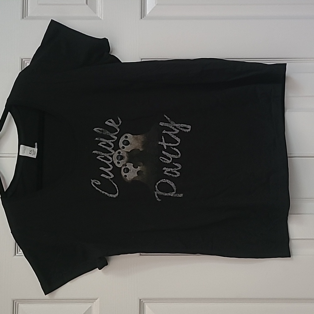 Disney Pixar Finding Dory Otter Cuddle Party Tee
